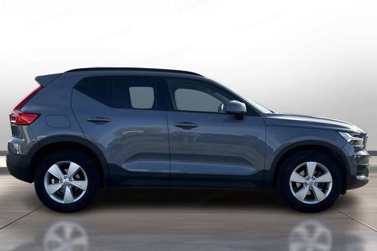 Volvo XC40 T3 Momentum Core