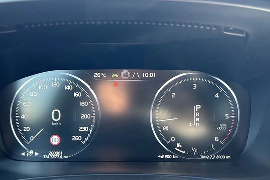 Volvo S90 D4 R-Design