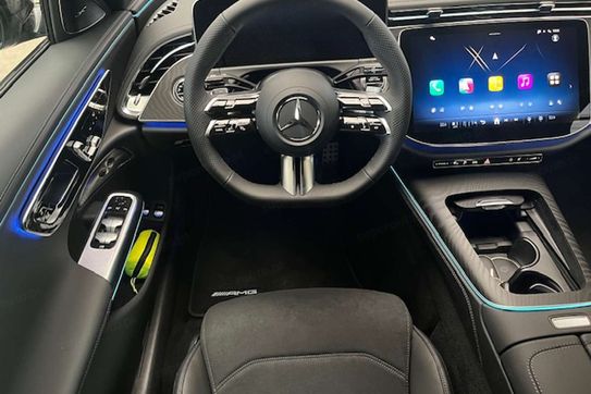 Mercedes Klasa E 300 de  4-Matic AMG