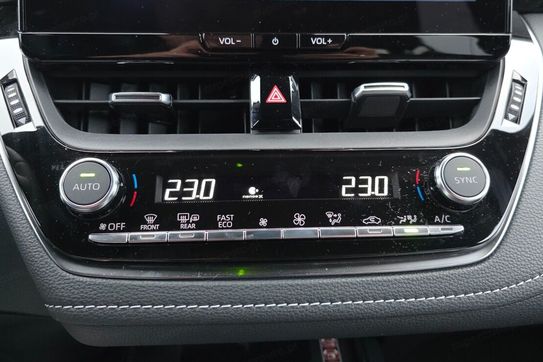 Toyota Corolla 2.0 Hybrid Style