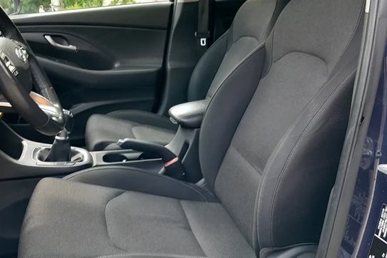 Hyundai i30 1.5 DPI Smart