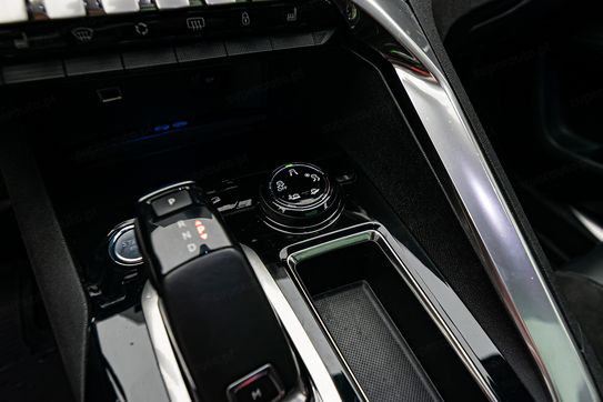 Peugeot 3008 1.6 THP Crossway Allure 4x4