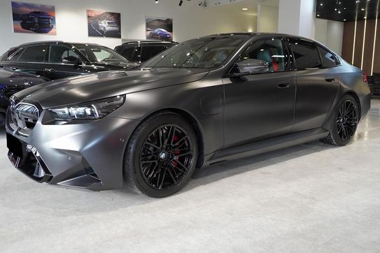 BMW Seria 5 M5