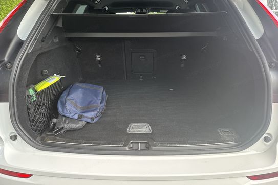 Volvo XC60 B4 B R-Design