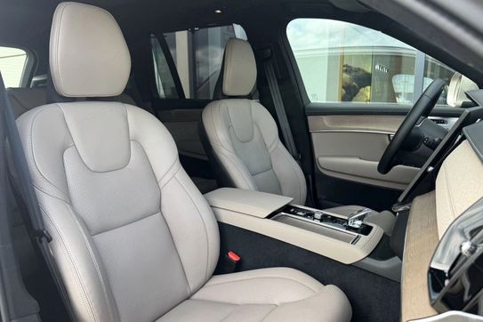 Volvo XC90 B5 B AWD Ultra Bright 7os
