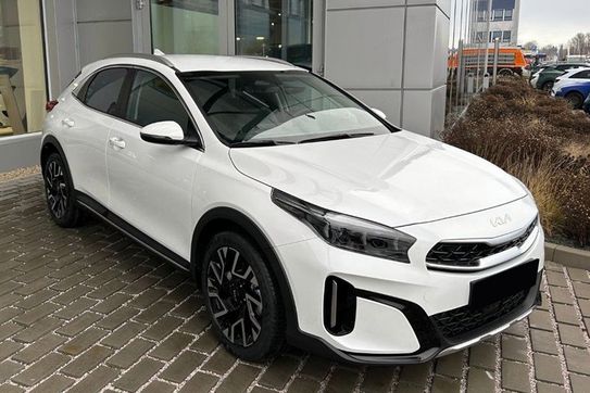 Kia XCeed 1.5 T-GDI Business Line DCT