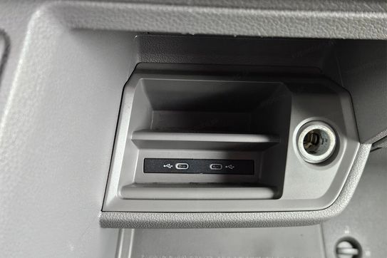 Volkswagen Crafter L4H2 Zabudowa Brygadowa