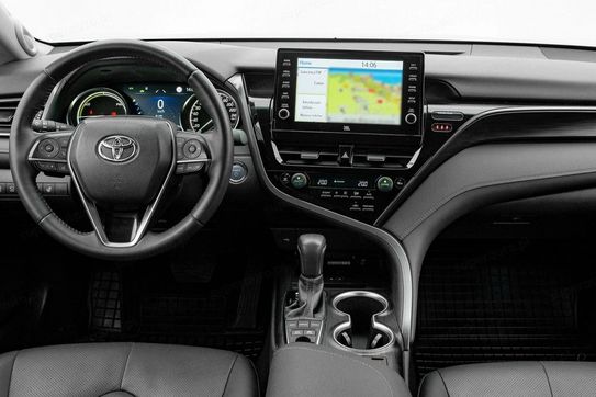 Toyota Camry 2.5 Hybrid Executive CVT