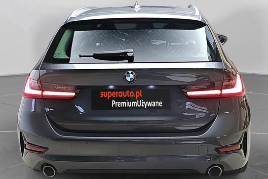 BMW Seria 3 Touring 330i xDrive