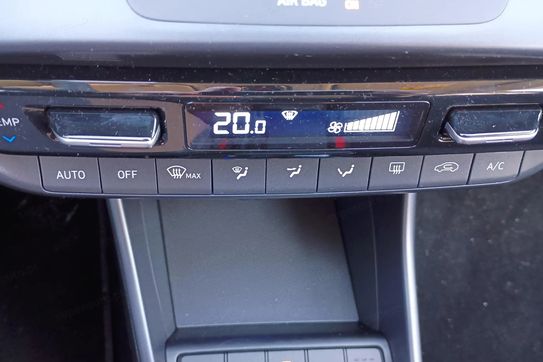 Hyundai Bayon 1.0 T-GDI Smart DCT