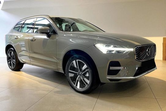 Volvo XC60 B5 AWD Plus Bright