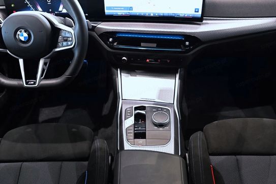 BMW Seria 3 320i xDrive M Sport aut