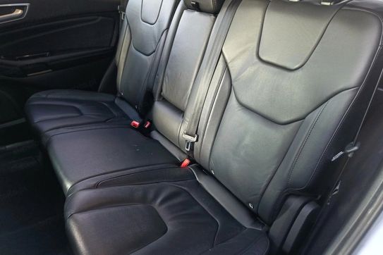 Ford EDGE 2.0 TDCi Twin-Turbo 4WD  Titanium