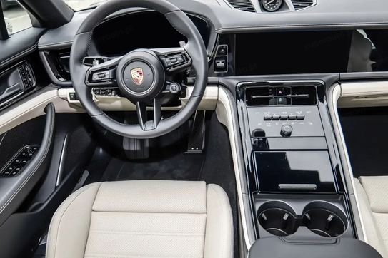 Porsche Panamera 4S E-Hybrid