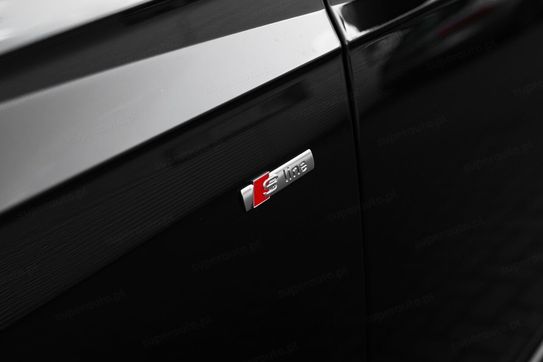 Audi Q7 55 TFSI e quattro S Line
