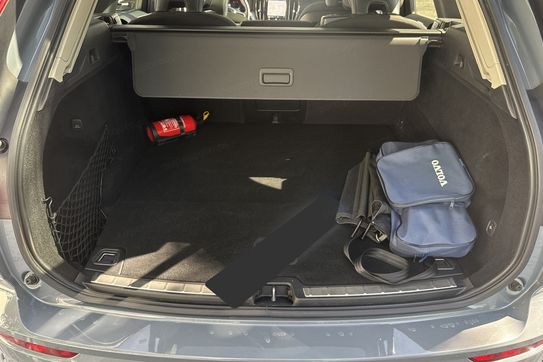 Volvo XC60 T6 Plug-In Hybrid AWD Core