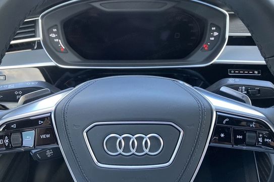 Audi A8 L 60 TFSI e Quattro Tiptr.