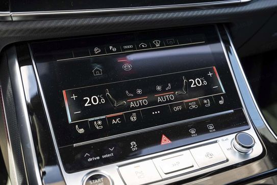Audi Q7 60 TFSI e quattro S Line