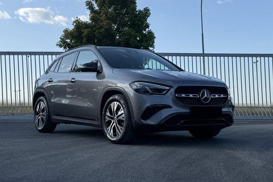 Mercedes GLA 200 Progressive