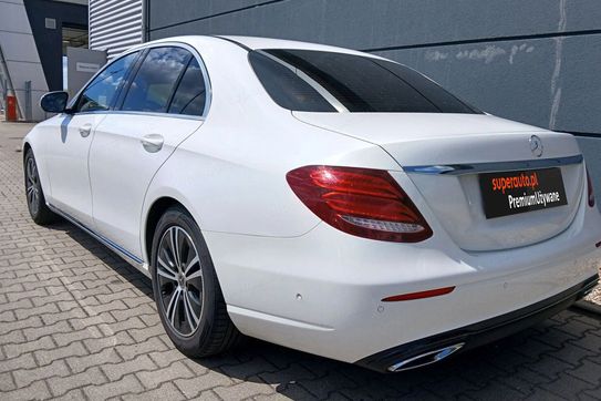 Mercedes Klasa E E 220 d  Avantgarde