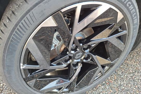 Renault Captur Esprit Alpine 1.6 E-Tech Hybrid AT