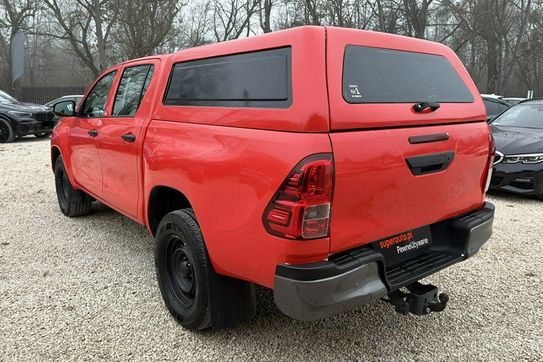 Toyota HiLux Double Cab DLX 4x4