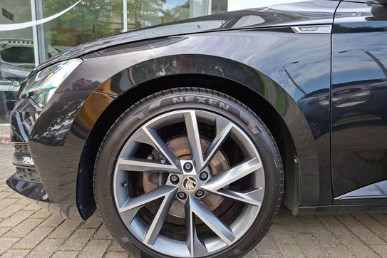 Skoda Superb 2.0 TDI Sportline DSG