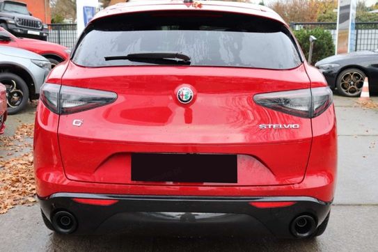 Alfa Romeo Stelvio 2.0 Turbo Intensa Q4