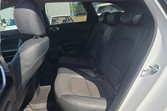 Kia Ceed 1.5 T-GDI  DCT