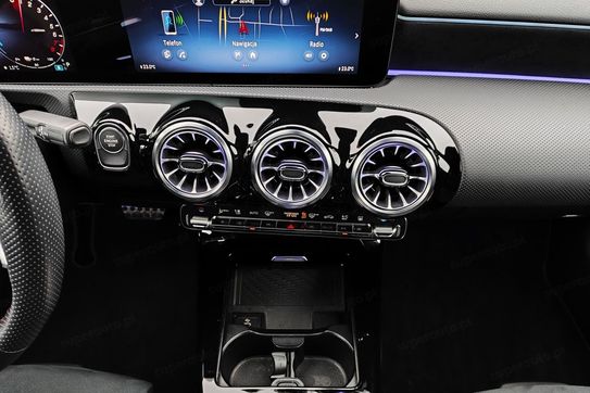 Mercedes CLA 250 e AMG Line