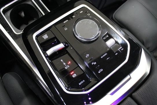 BMW Seria 7 740d xDrive M Sport