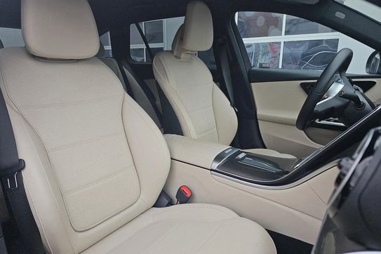 Mercedes Klasa C 300 e T Avantgarde