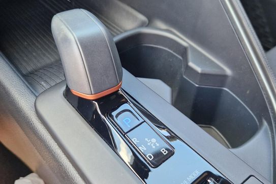 Toyota C-HR Style 2.0 Hybrid Dynamic Force Plug-in