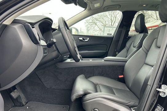 Volvo XC60 T6 Plug-In Hybrid AWD Plus Dark aut