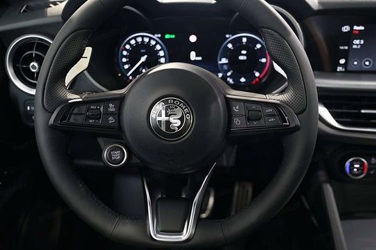 Alfa Romeo Stelvio Turbo Veloce Q4
