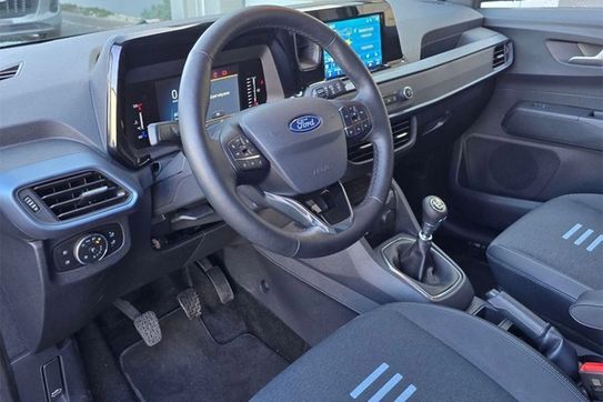 Ford Tourneo Courier Active