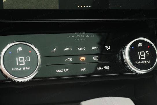 Jaguar F-Pace 2.0 D200 Mhev Awd Se