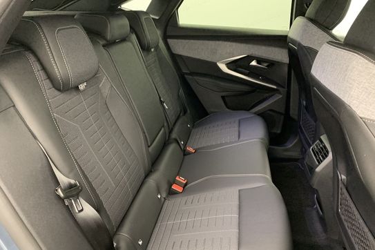 Peugeot 3008 GT 1.2 mHEV e-DCS6