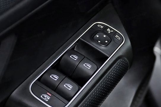 Mercedes GLB 180 d 8G-DCT