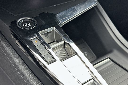 Peugeot 308 Active Pack 1.6 PHEV e-EAT8