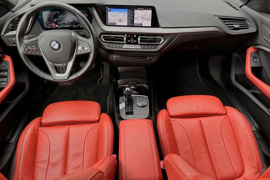 BMW Seria 2 220i xDrive Luxury Line aut
