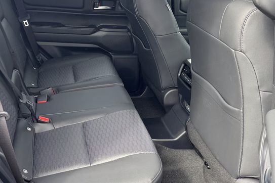 Toyota Land Cruiser Executive 2.8 MHEV