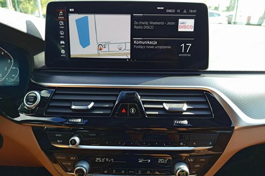 BMW Seria 5 530e xDrive M Sport sport-aut