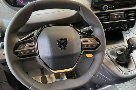 Peugeot Partner Van Long L2H1