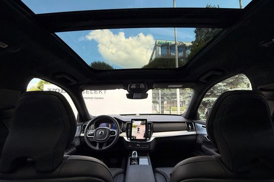 Volvo XC90 T8 AWD Plug-In Hybrid Ultra Black Edition 7os aut