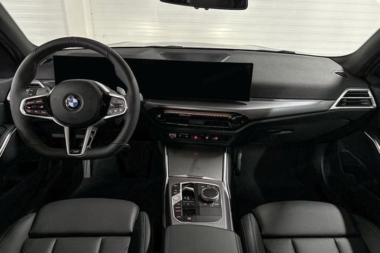 BMW Seria 3 320i M Sport
