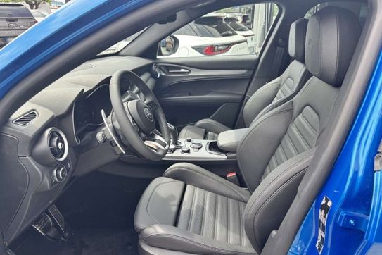 Alfa Romeo Stelvio Turbo Veloce Q4