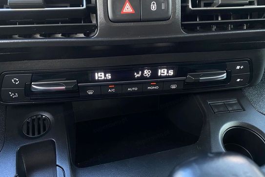 Toyota Proace City Verso Long 1.5 d-4D Family