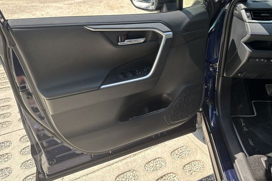 Toyota RAV4 Selection 2.5 Hybrid