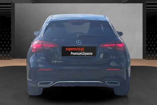 Mercedes Klasa A 250 e AMG Line